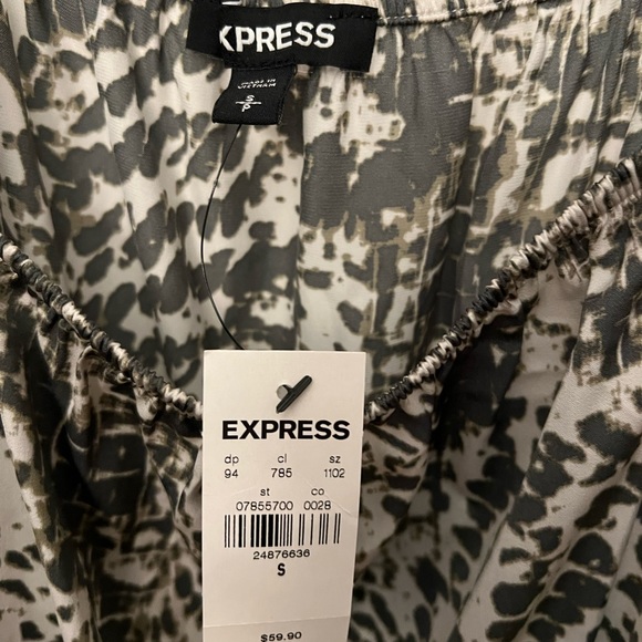 NWT Express tiered reptile summer dress - Picture 2 of 2